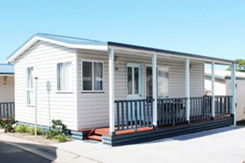 REDHEAD BEACH HOLIDAY PARK - Accommodation Directory 2