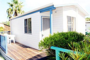 REDHEAD BEACH HOLIDAY PARK - Accommodation Directory 4