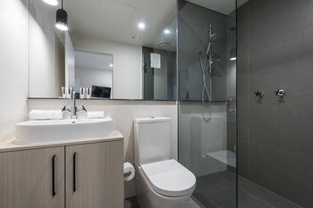 Playhouse Apartments - Accommodation Directory 5