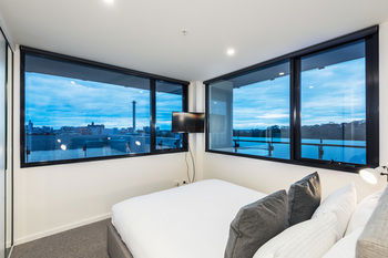 Playhouse Apartments - Accommodation Directory 13