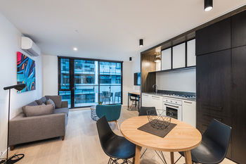 Playhouse Apartments - Accommodation Directory 21
