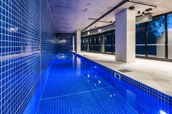 Playhouse Apartments - Accommodation Directory 24