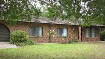Shady Trees Barrington Holiday House - Accommodation Directory 0