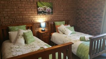 Shady Trees Barrington Holiday House - Accommodation Directory 4