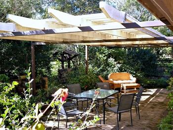 Shady Trees Barrington Holiday House - Accommodation Directory 11