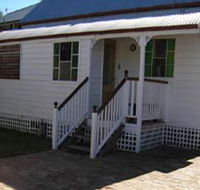 A Pine Cottage - Accommodation Directory
