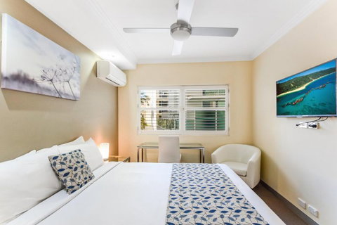Redvue Luxury Apartments - Accommodation Directory 1