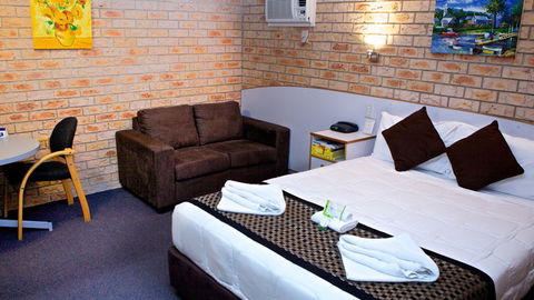 BEST WESTERN Kennedy Drive Motel - Accommodation Directory 6