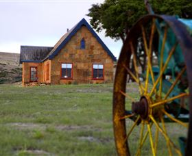 Oatlands Manor - Accommodation Directory 0