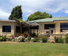 Beachway Motel + Restaurant - Accommodation Directory 0
