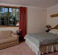 Bridport Bay Inn - Accommodation Directory