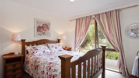 Freshwater Creek Cottages - Accommodation Directory 3