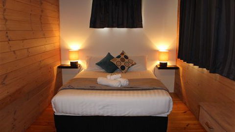 Lakes And Craters Holiday Park - Accommodation Directory 1