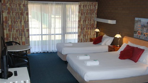 Barooga Country Inn Motel - Accommodation Directory 4
