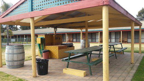 Barooga Country Inn Motel - Accommodation Directory 6