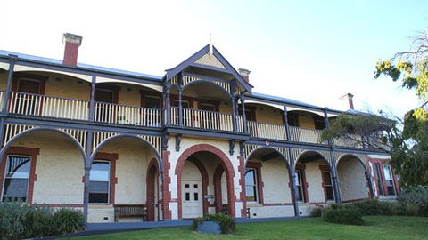 Oceanic Sorrento - Whitehall Guesthouse - Accommodation Directory 0
