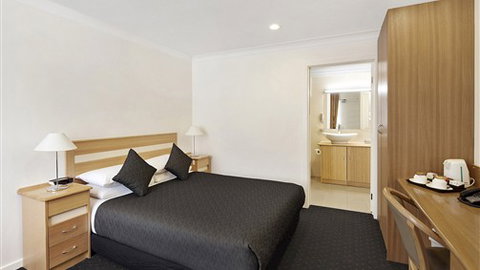 Best Western Melbourne's Princes Park Motor Inn - Accommodation Directory 3
