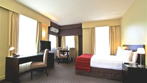 Comfort Inn & Suites City Views - Accommodation Directory 1