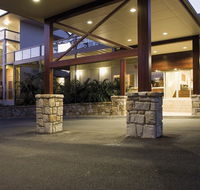 Mercure Clear Mountain Lodge Spa and Vineyard - Accommodation Directory