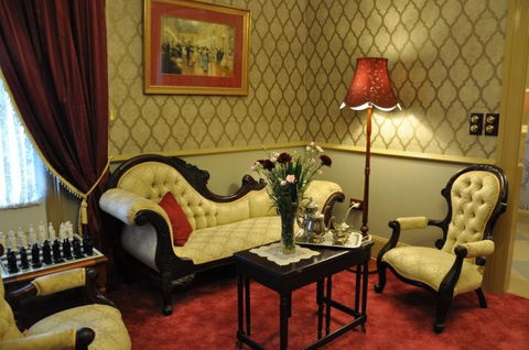 Bli Bli House Luxury Accommodation - Accommodation Directory 9