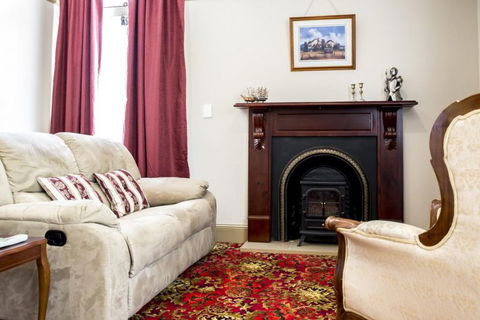 Bli Bli House Luxury Accommodation - Accommodation Directory 16