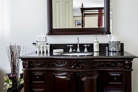 Bli Bli House Luxury Accommodation - Accommodation Directory 17