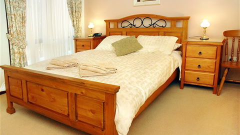 Woodland By The Bay - Accommodation Directory 5