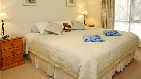 Woodland By The Bay - Accommodation Directory 6