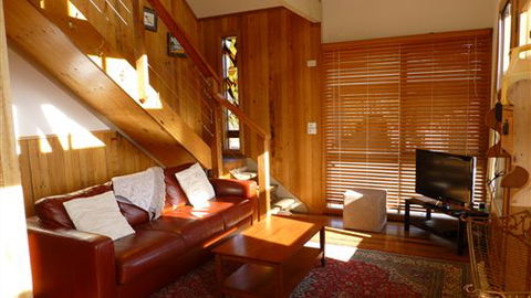 Karoonda Olive Grove Retreat At Mt Buffalo Olives - Accommodation Directory 1