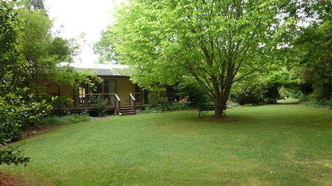 Annie's Garden Retreat - Accommodation Directory 0