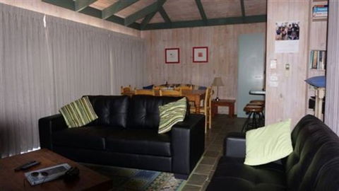 Montanya Holiday Retreat - Accommodation Directory 1