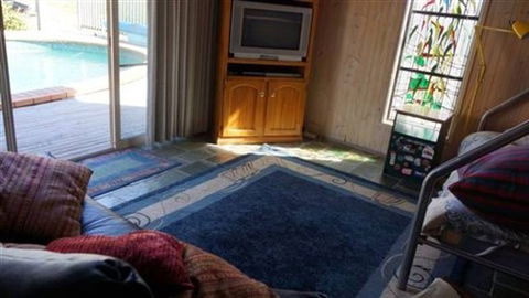 Montanya Holiday Retreat - Accommodation Directory 6
