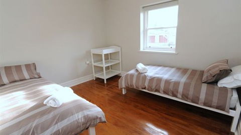 1117 Mair - Accommodation Directory 1
