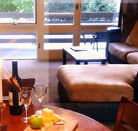 Creekside Holiday Home Rental - Accommodation Directory