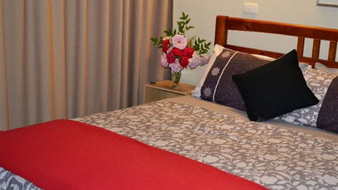 Creekside Holiday Home Rental - Accommodation Directory 2