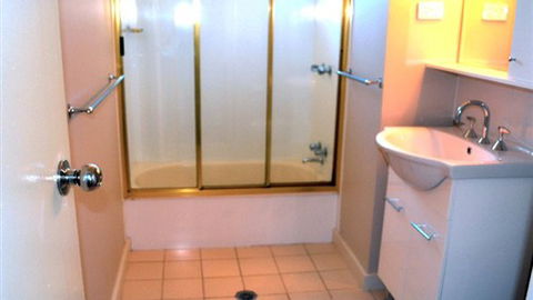 Creekside Holiday Home Rental - Accommodation Directory 3