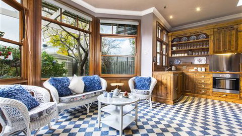 Avalon Guesthouse - Accommodation Directory 3