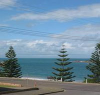 Beachcomber At Port Elliot - Accommodation Directory