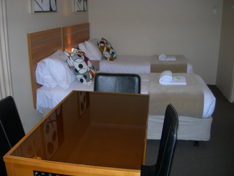 3 Sisters Motel & Cottage - Accommodation Directory 0