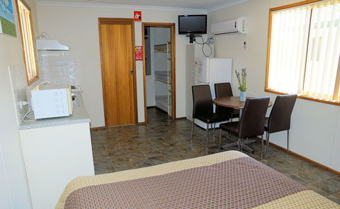 Ardrossan Caravan Park - Accommodation Directory 1