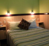 Aussie Outback Oasis Cabin  Van Village - Accommodation Directory