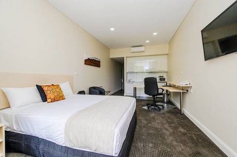 Belconnen Way Motel & Serviced Apartments - Accommodation Directory 0