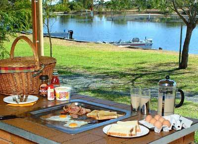 BIG4 Forster-Tuncurry Great Lakes Holiday Park - Accommodation Directory 1