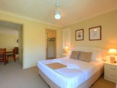 Bila Vista Holiday Apartments - Accommodation Directory 4