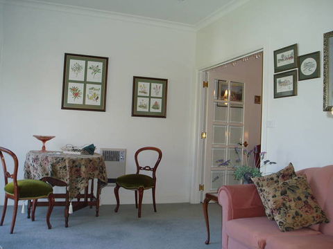 Birchwood Devonport Self Contained Self Catering Accommodation - Accommodation Directory 2
