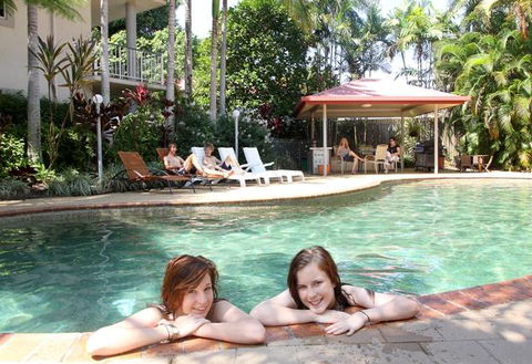 Cairns Reef Apartments & Motel - Accommodation Directory 0