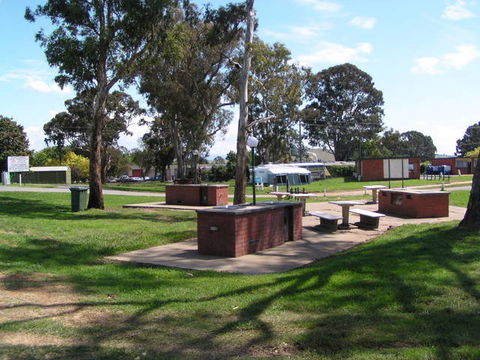 Canberra Carotel Motel & Caravan Park - Accommodation Directory 1