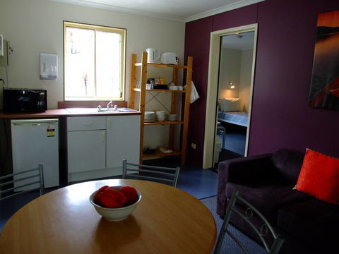Chandler Lodge & Cabins - Accommodation Directory 3