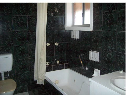 Cobar Motor Inn - Accommodation Directory 2