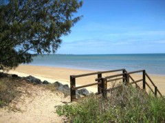 Coconut Palms On The Bay - Accommodation Directory 2